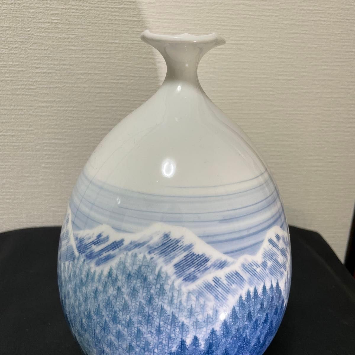 青花纏枝花紋観音瓶 同治年製 台湾 款 唐物 A845 青花纏枝花紋観音瓶