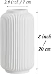 Étendu 8 Vases en céramique blanche de pouce pour les pièces de table de décoration maison, conception géométrique Vase de fleurs décoratives pour l'herbe de Pampas
