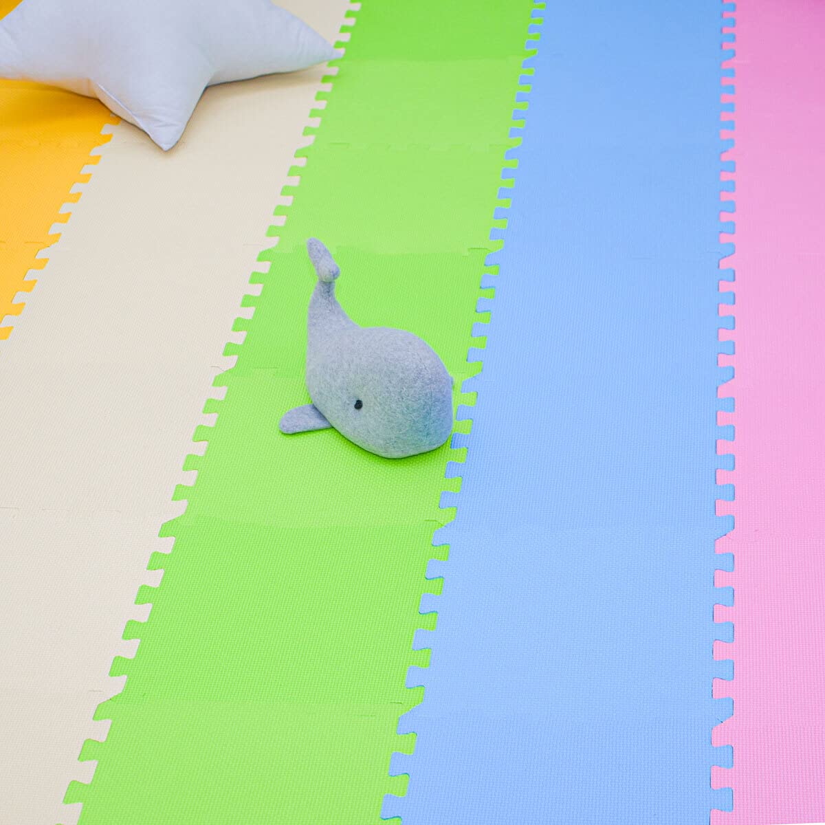 LittleTom 45 Teile Spielmatte Baby Puzzlematte ab Null - 30 x 30 cm Krabbelmatte Bodenmatte Kinder - Puzzle Teppich Kinderzimmer Matte - Outdoor Bodenschutzmatte Spielteppich Eva Schaumstoff Isomatte