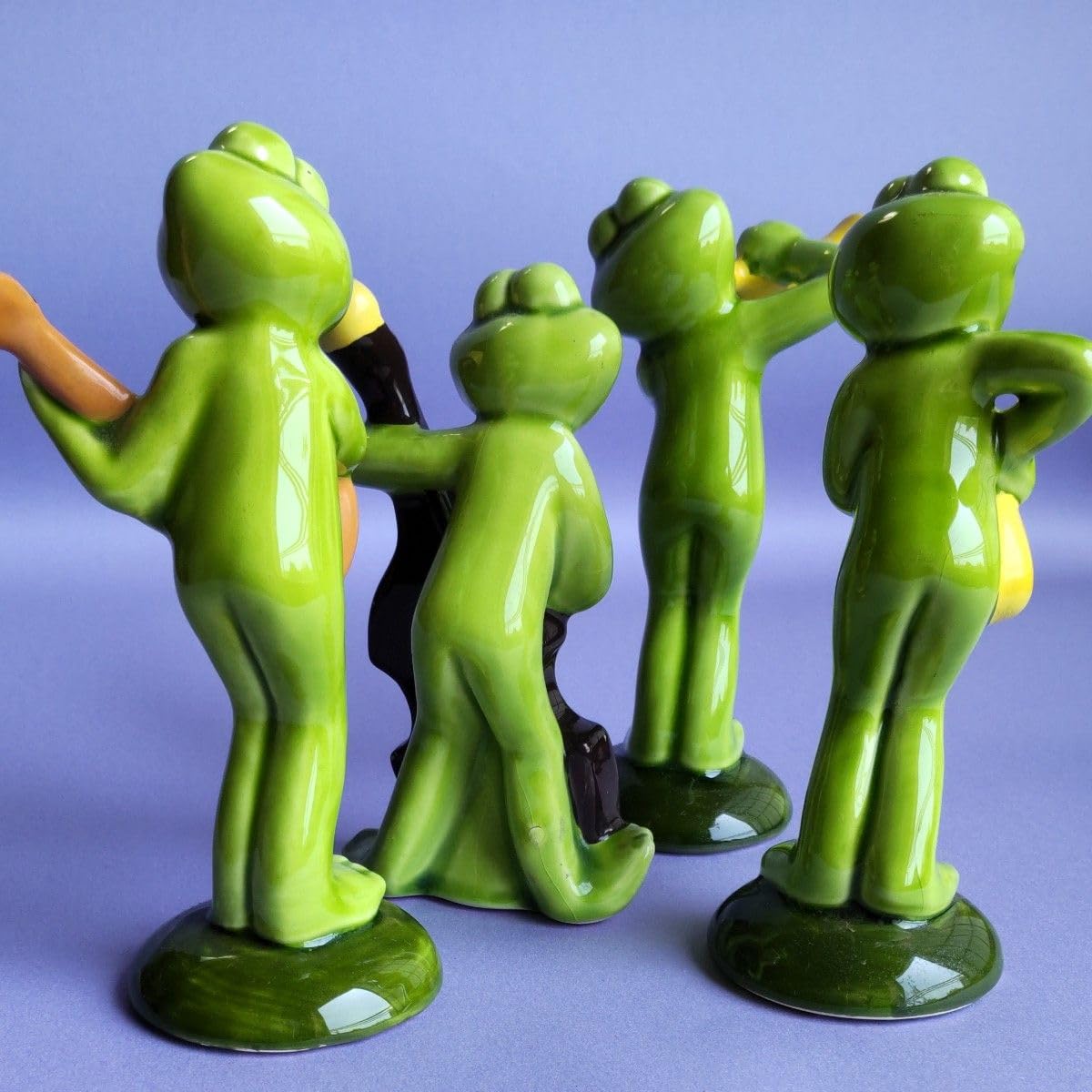 Amazon.co.jp: JAZZ バンド 4点 カエル カルテット 陶器 置物 オブジェ