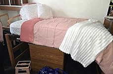 Review Image by Stephanie Stephanie