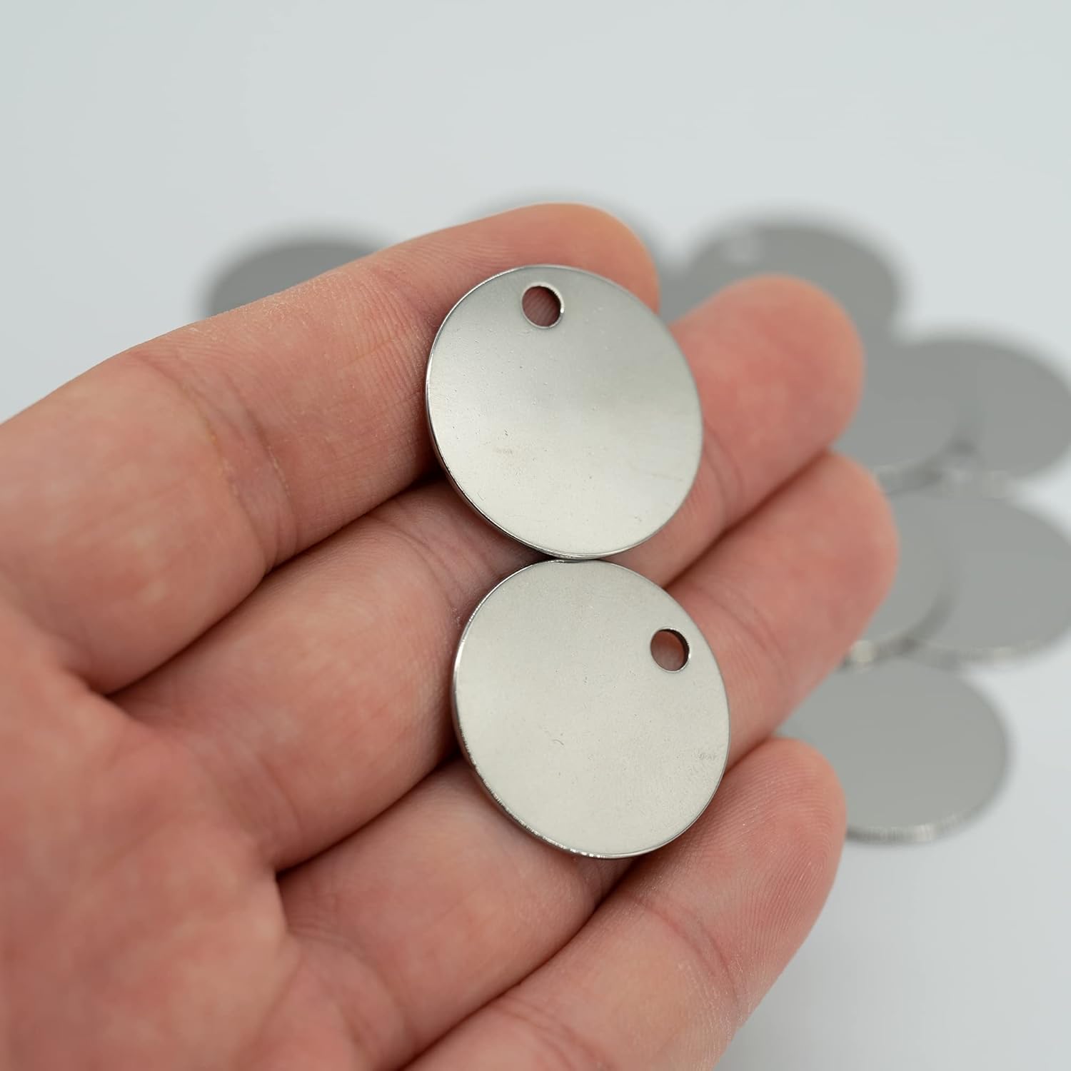StayMax 1 Inch Round Metal Engraving Blanks Stamping Blanks Stainless Steel Blank Tags 25 Pack - Image 4