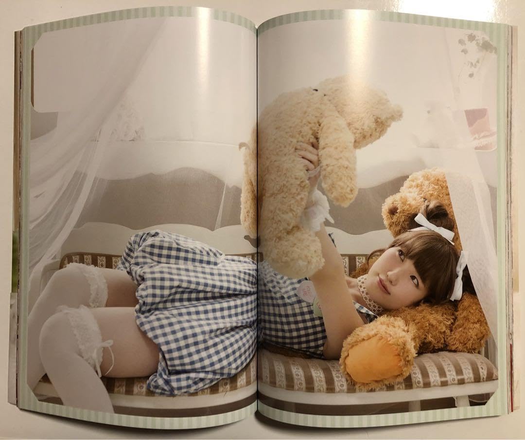 内田彩写真集セット Amazon.co.jp: 内田彩1st写真集 patina : おもちゃ