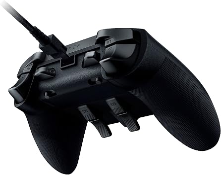 Razer Wolverine Ultimate Wired Gaming Controller (Black) Bundle with 6Ave Cleaning Kit - for PC, Xbox One, and Xbox Series X
