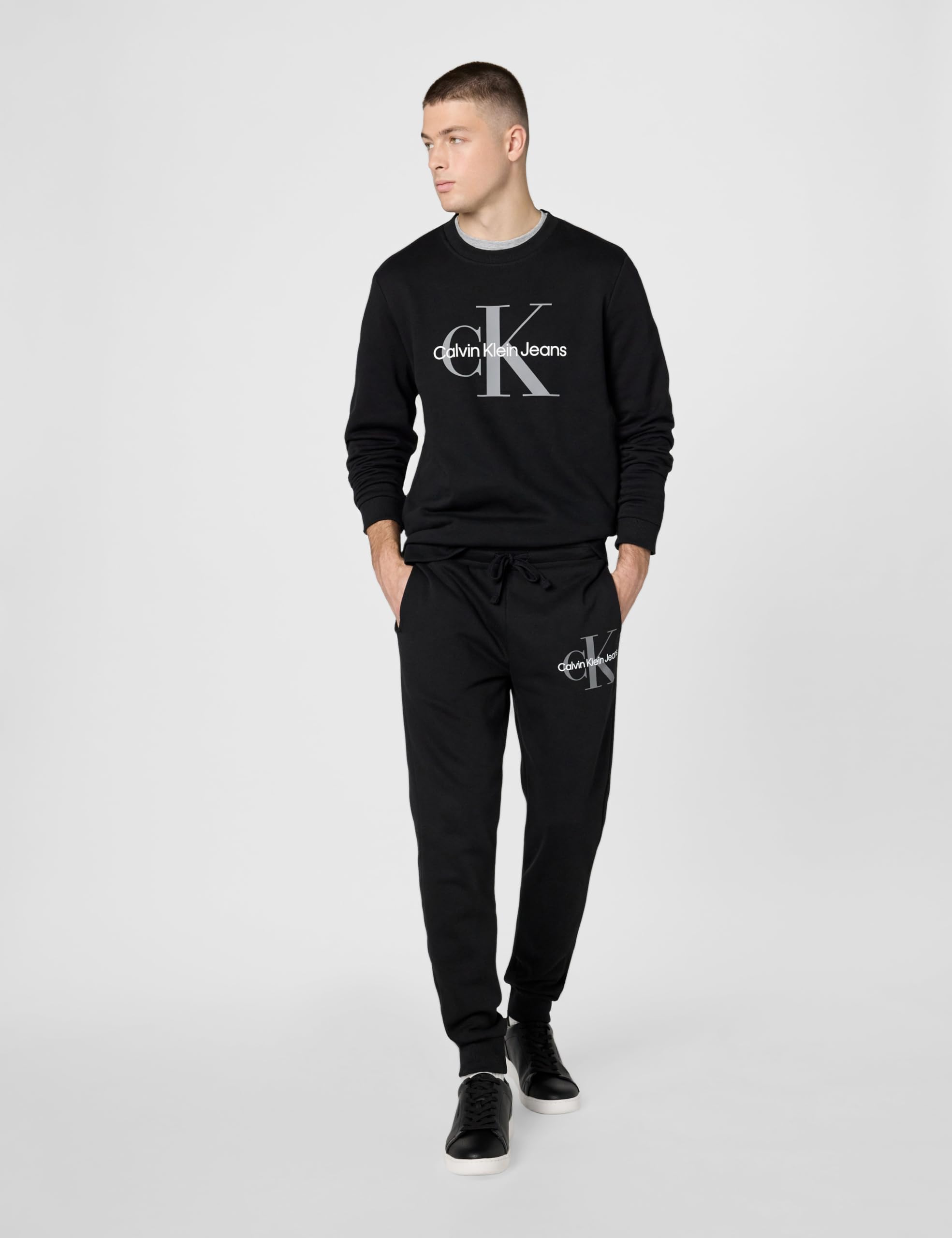 Calvin Klein Men's Monogram Logo Crewneck Sweatshirt