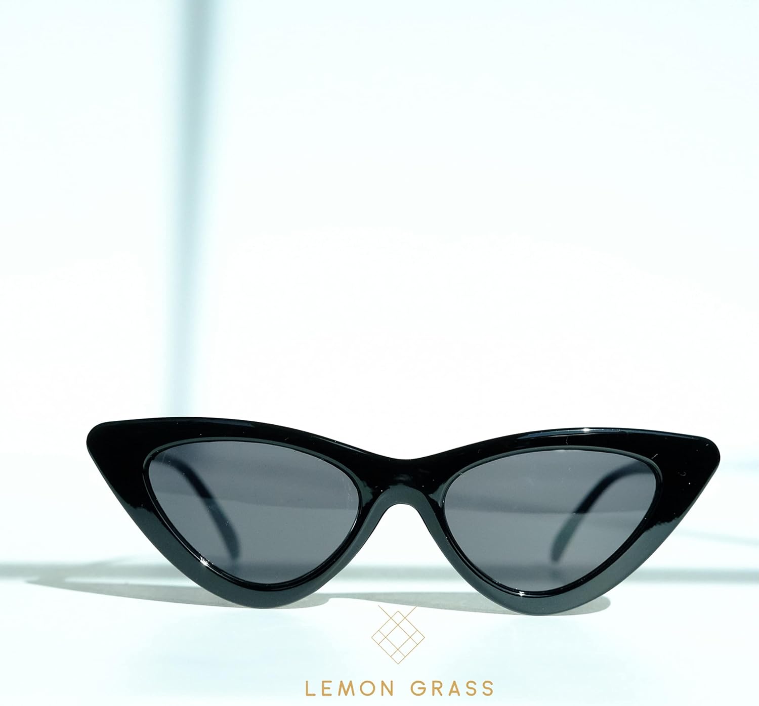 Retro Medium Cat Eye Sunglasses - Image 2