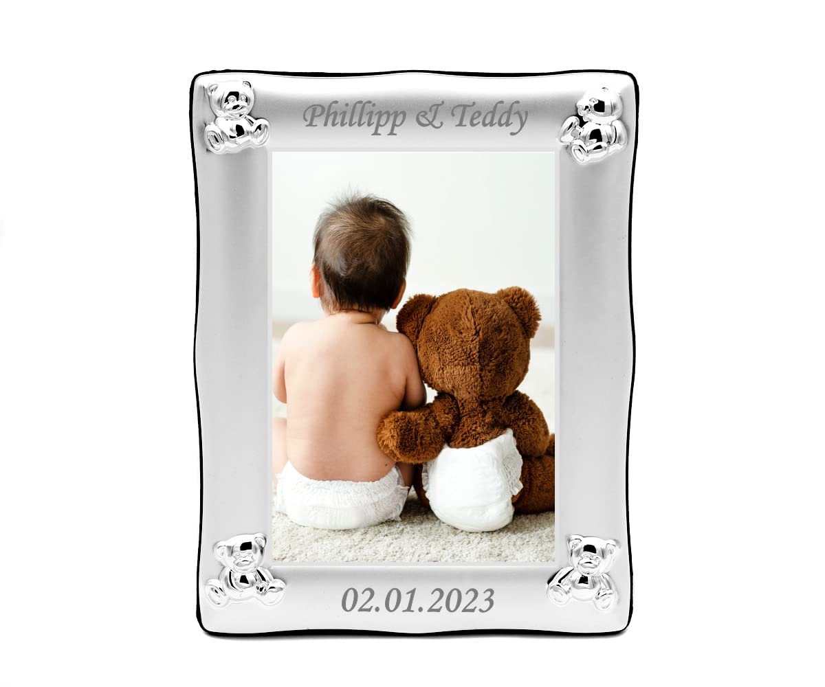 Design Baby Bilderrahmen versilbert Taufgeschenk Fotorahmen Bär Motiv Kinder Bilderrahmen zur Geburt Rahmen versilbert (Gravur bis 25 Zeichen)