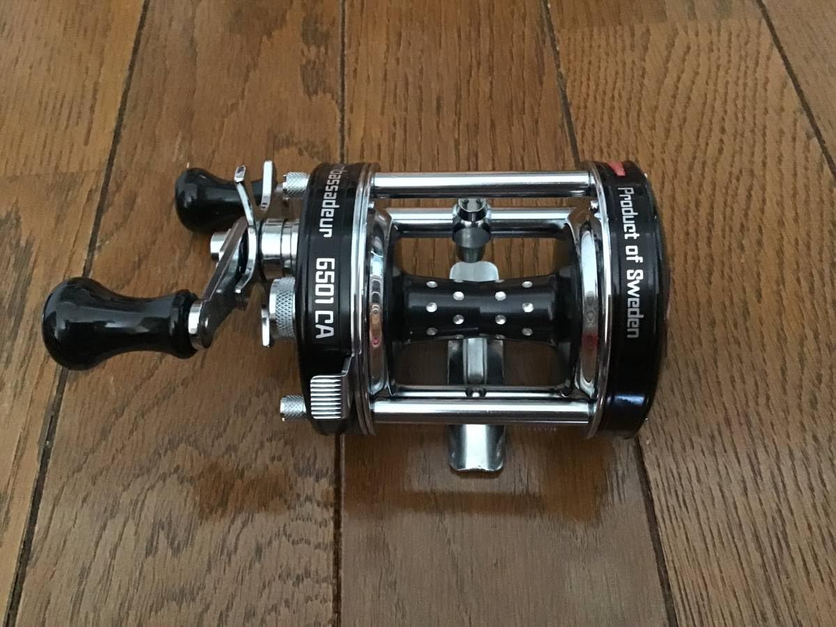 アンバサダー 6501CA アブガルシア(Abu Garcia) アンバサダー 6501CA Factory Tuned (左