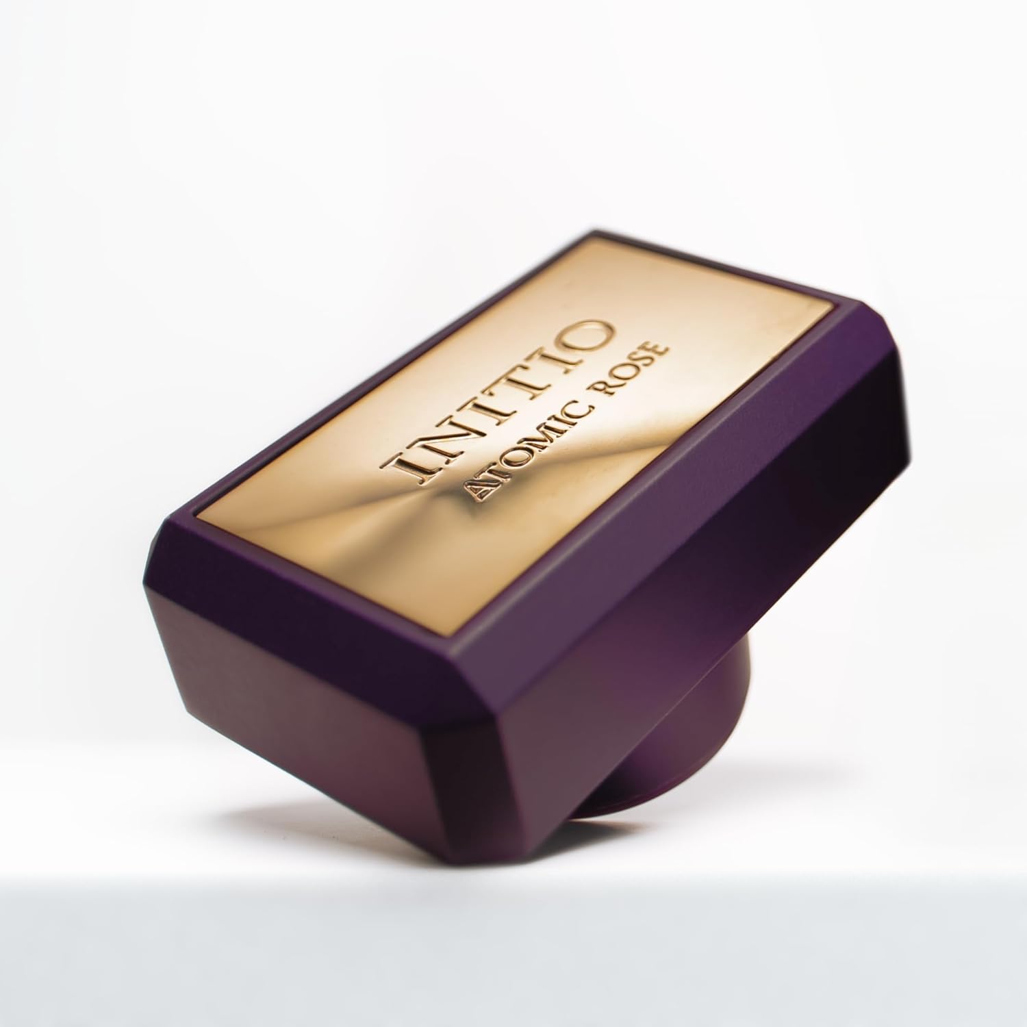 INITIO PARFUMS PRIVÉS - Atomic Rose - 1.7 Fl Oz - Eau De Parfum Unisex - Main notes Bergamot, Turkish Rose, Bulgarian Rose, Jasmine, Vanilla, Hedione - 50ml - Image 5