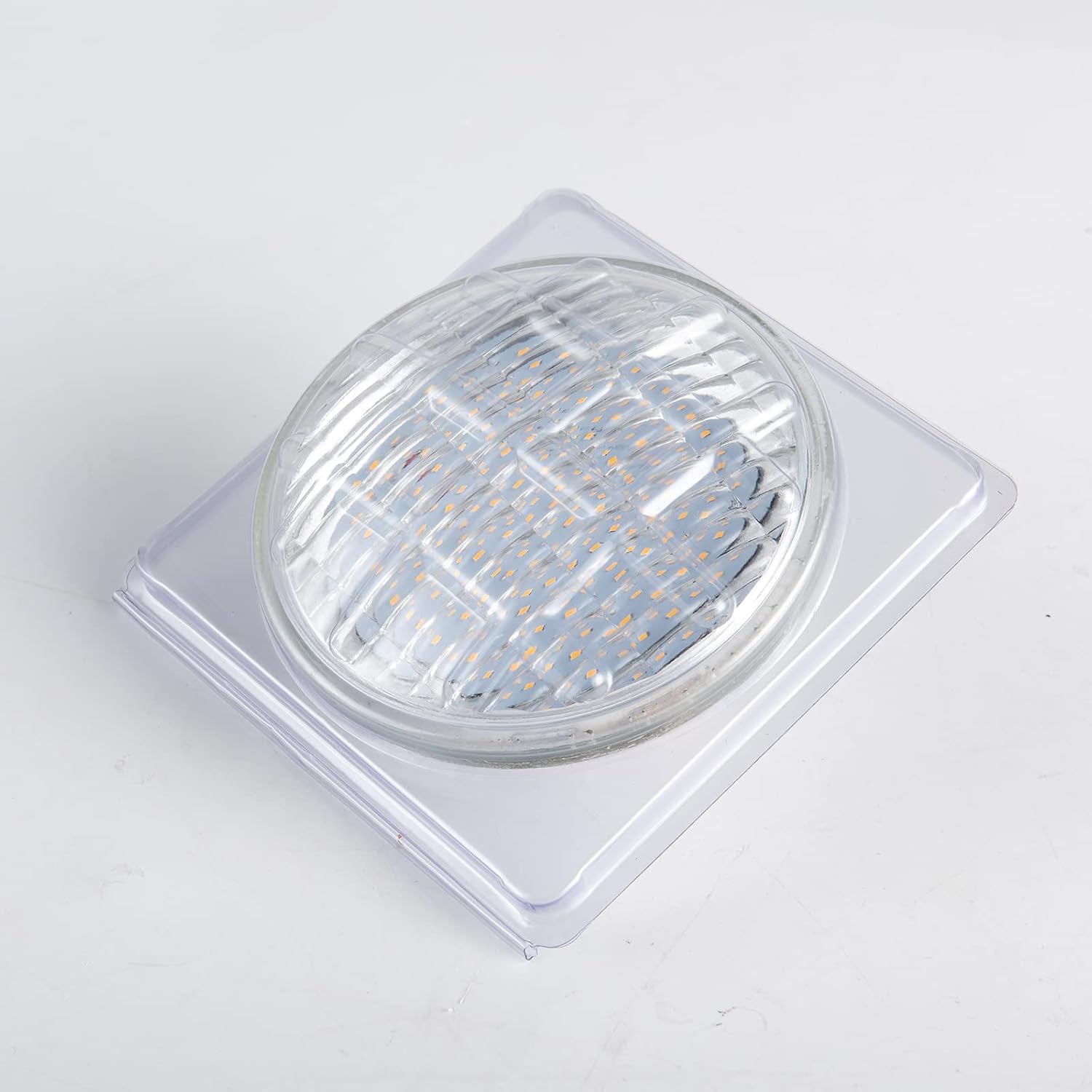 SHUWDKAR PAR36 LED Landscape Bulb 6W 12V-36V DC/AC 3000K Warm White 600LM(36W Halogen Equivalent), Waterproof Flood Lamp, Multipurpose Tractor Light, 4 Pack