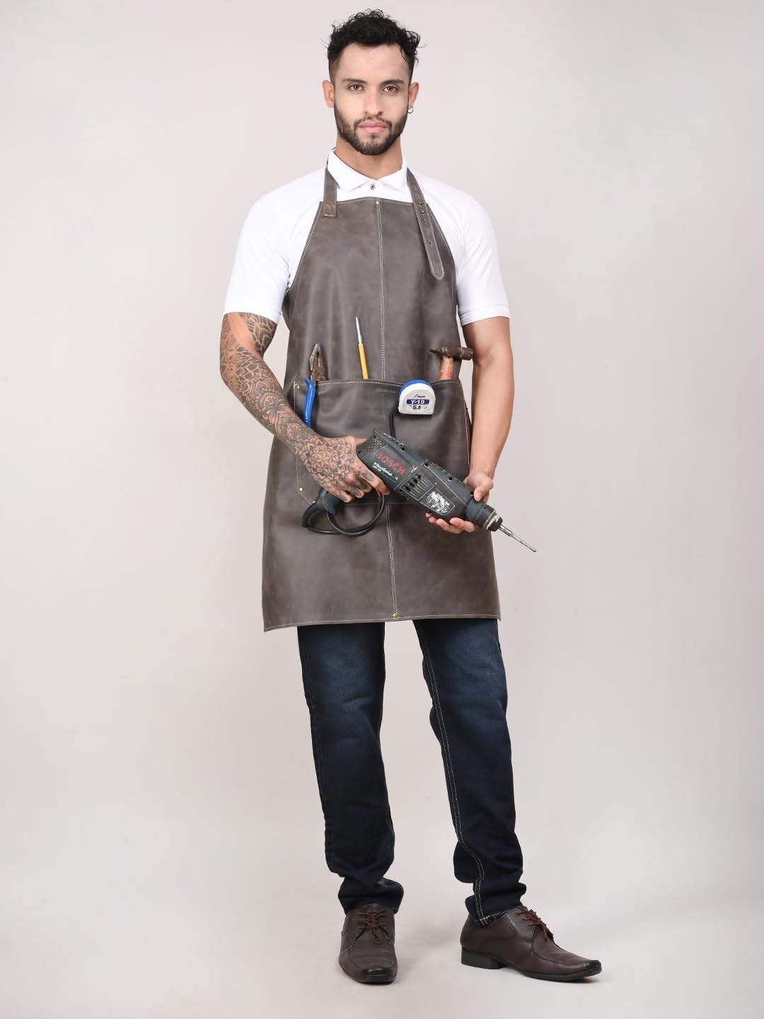 RABADA Leather Apron with Tool Pocket, Heavy Duty Apron, Woodworkers Apron, Mechanics Apron, Blacksmiths Apron, Carpenter Apron, Heat and flame resistance aprons, Adjustable M to 4XL Apron.