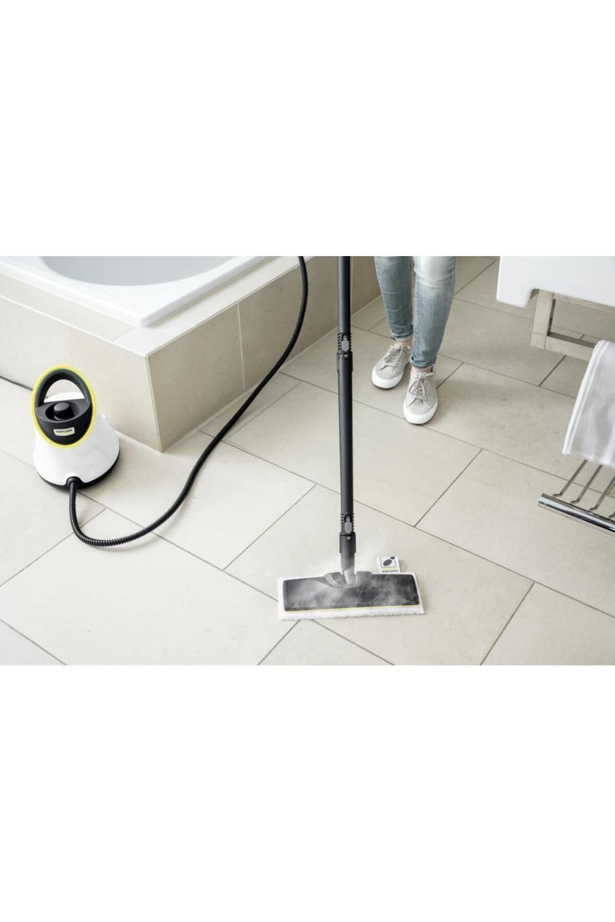 Kärcher Nettoyeur Vapeur SC 2 Deluxe, Surface : 75m², Réservoir : 1 l, Pression Vapeur : 3,2 bar, Temps Préchauffage : 6,5 min, Puissance : 1 500 W, Set de Nettoyage de Sol EasyFix & 3 buses