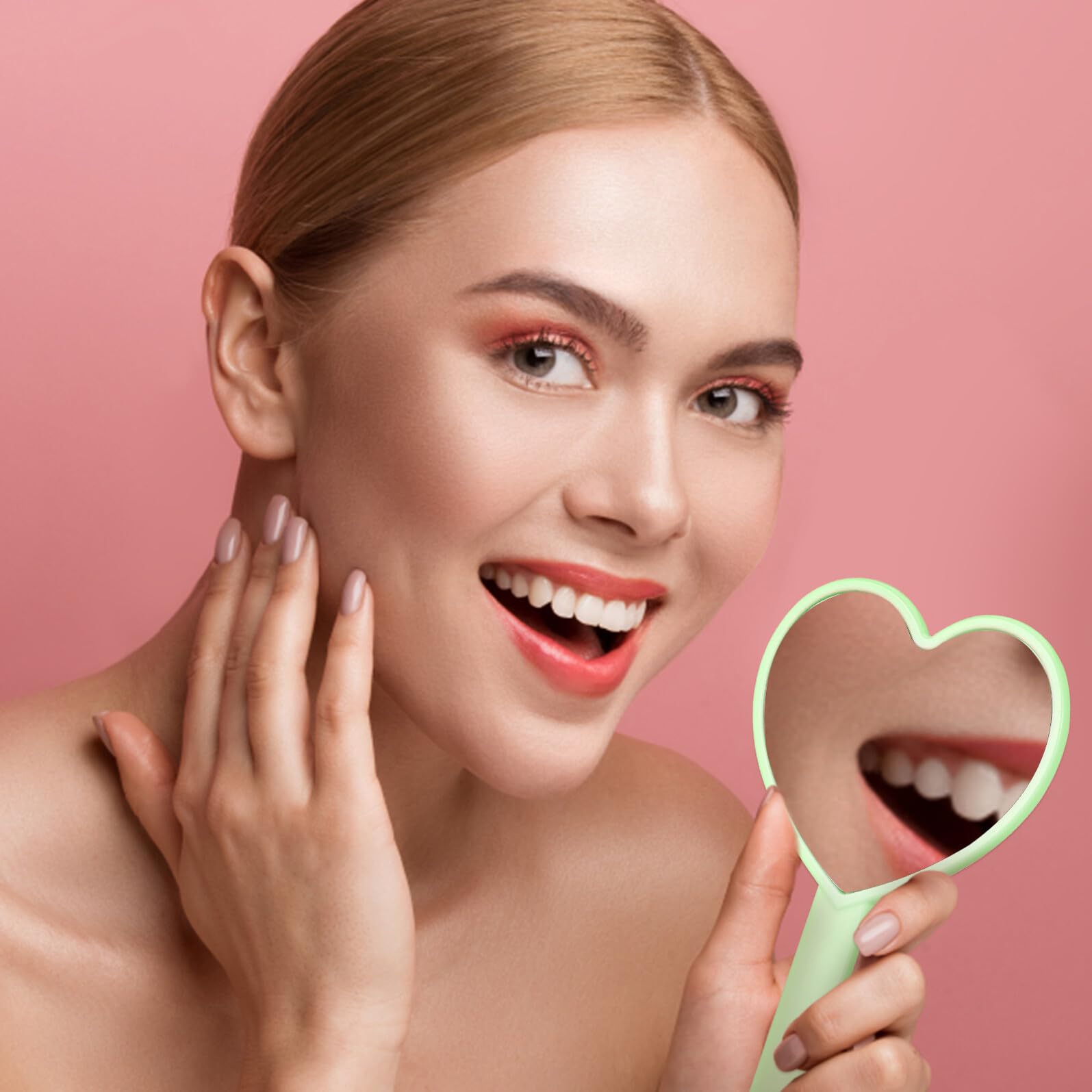 ULTECHNOVO 12 Stück Herzförmiger Handspiegel aus Kunststoff Tragbar und Klarer Spiegel für Make Up und Kosmetik für Unterwegs und Schminktisch