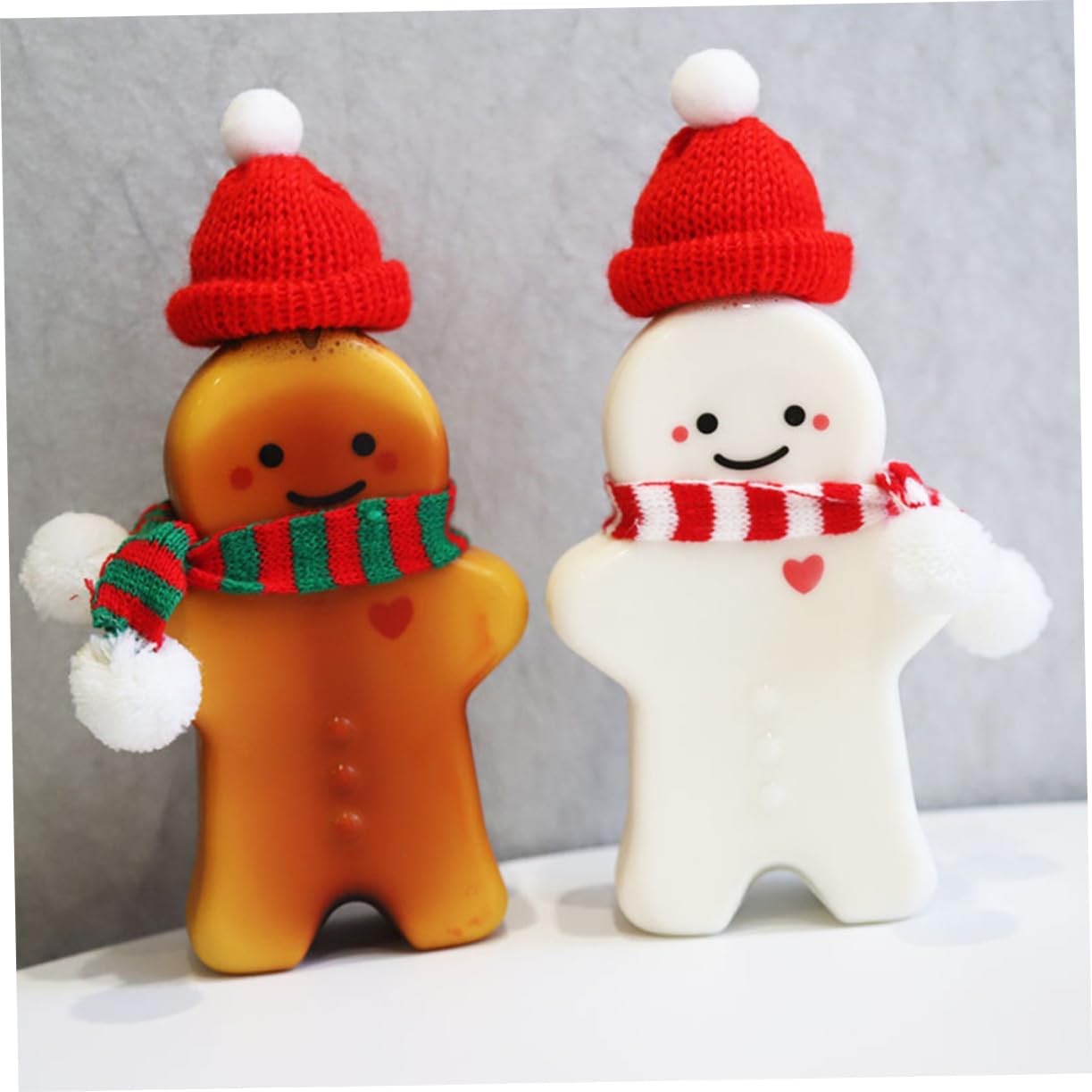 10pcs Gingerbread Man Juice Bottles Christmas Beverage Jars Creative Holiday Drink Containers for Water Juices Lightweight Pet Material for Parties Festive Celebrations image 5