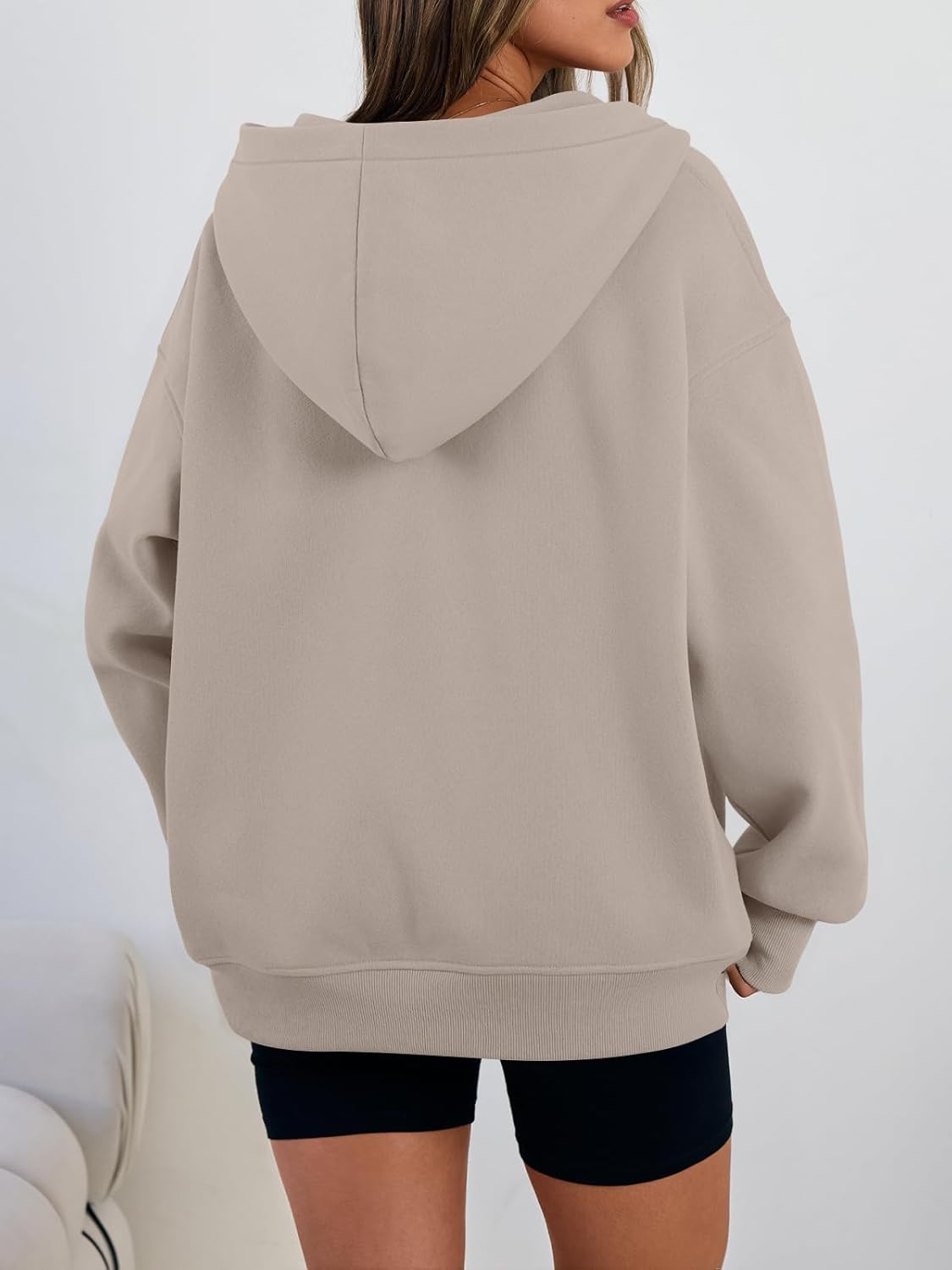 Trendy Queen Womens Oversized V Neck Hoodies with Thumb Hole Pullover Sweatshirts Y2k Clothes Fall Fashion Outfits 2026 - Image 4