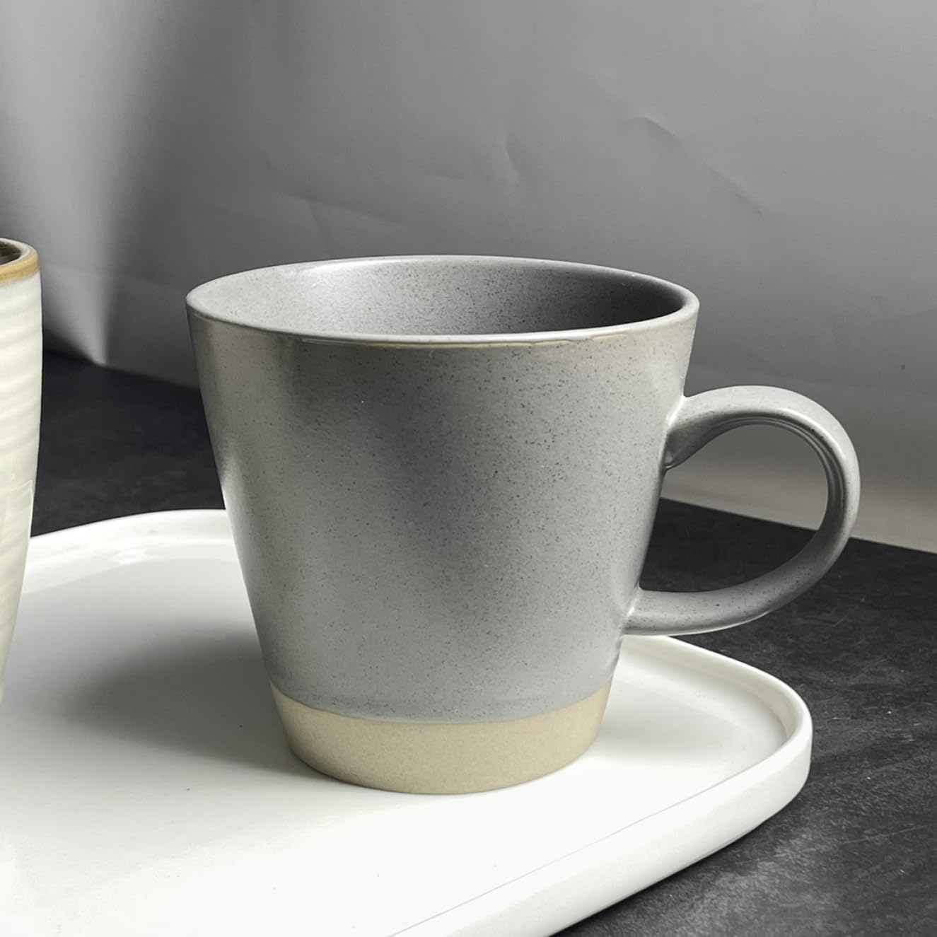 Amazon.co.jp: MJKQ9 軽量 陶器 マグカップ 色釉 かる～いマグ 緑 持ち