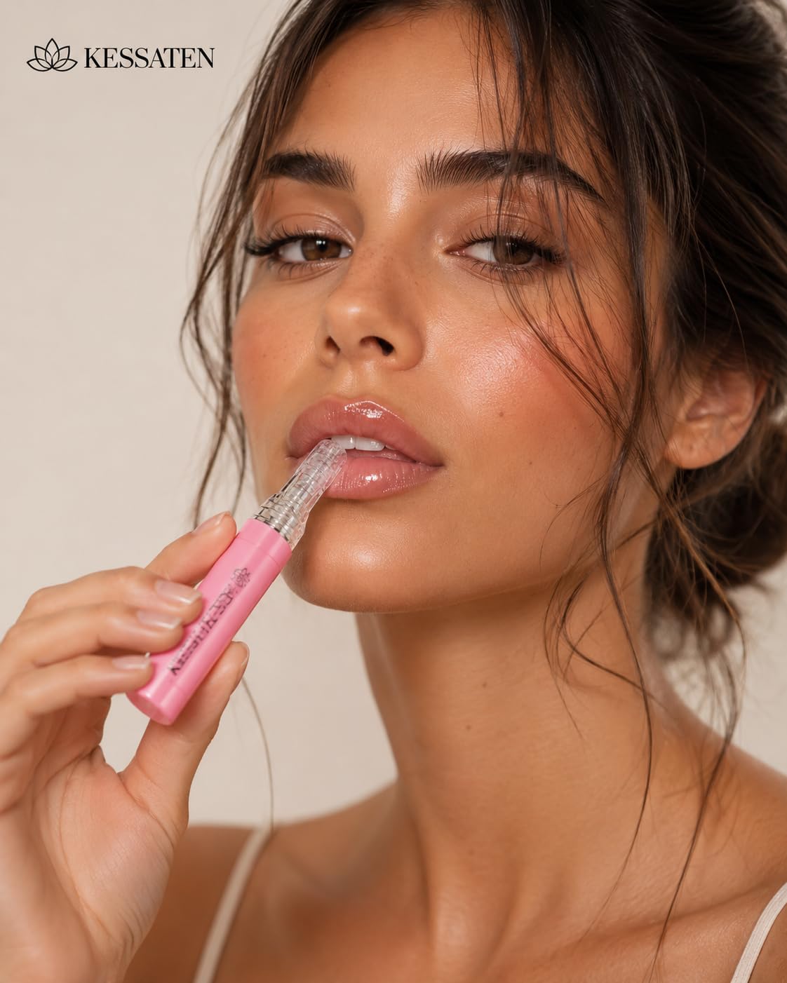 Lip Boost – Repulpeur Lèvres Microneedling – Dermaroller Lèvres 0,25 mm Réservoir – Sérum Acide Hyaluronique + 140 Aiguilles Titane – Lèvres Pulpeuses Sans Injection – Ebook Offert