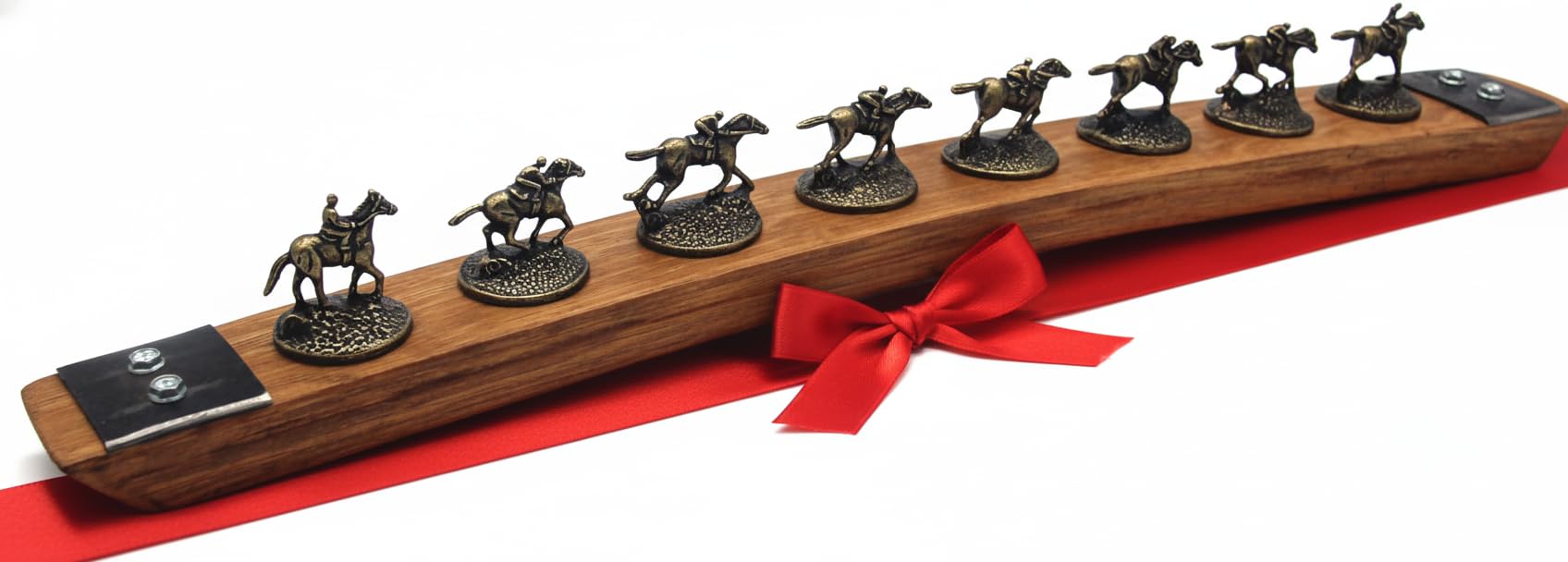 Amazon | Blanton's用バーボンストッパーディスプレイ – 本物の