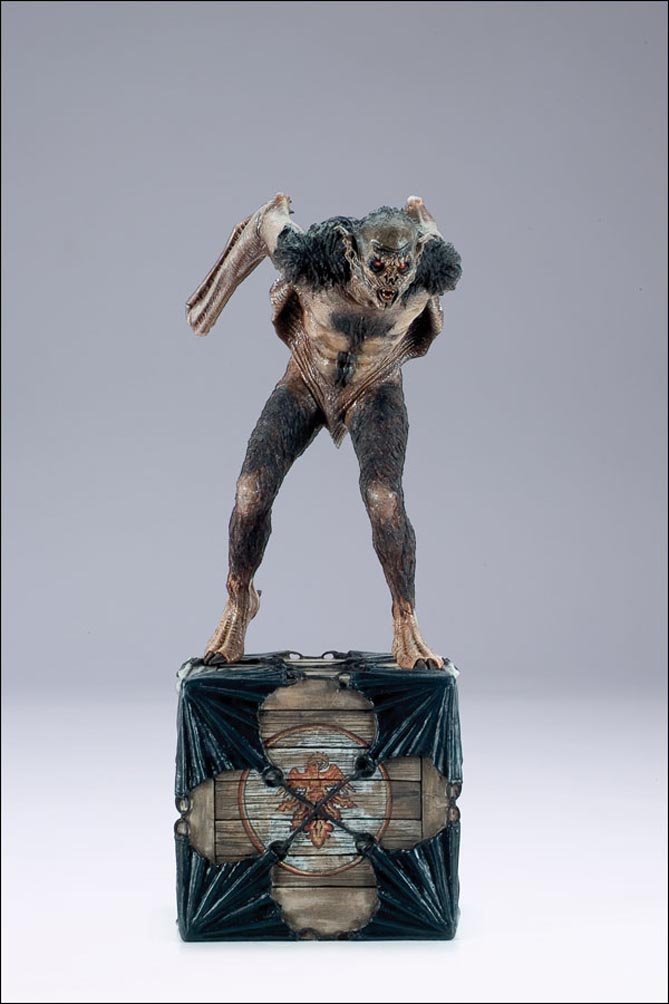 McFarlane Toys - Bram Stoker's Dracula Box Set Wolf & Bat