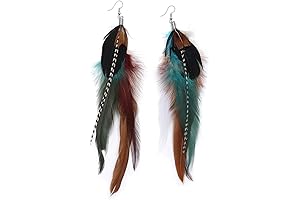 Vintage-Inspired Feather Earrings: A Touch of Bohemian Elegance