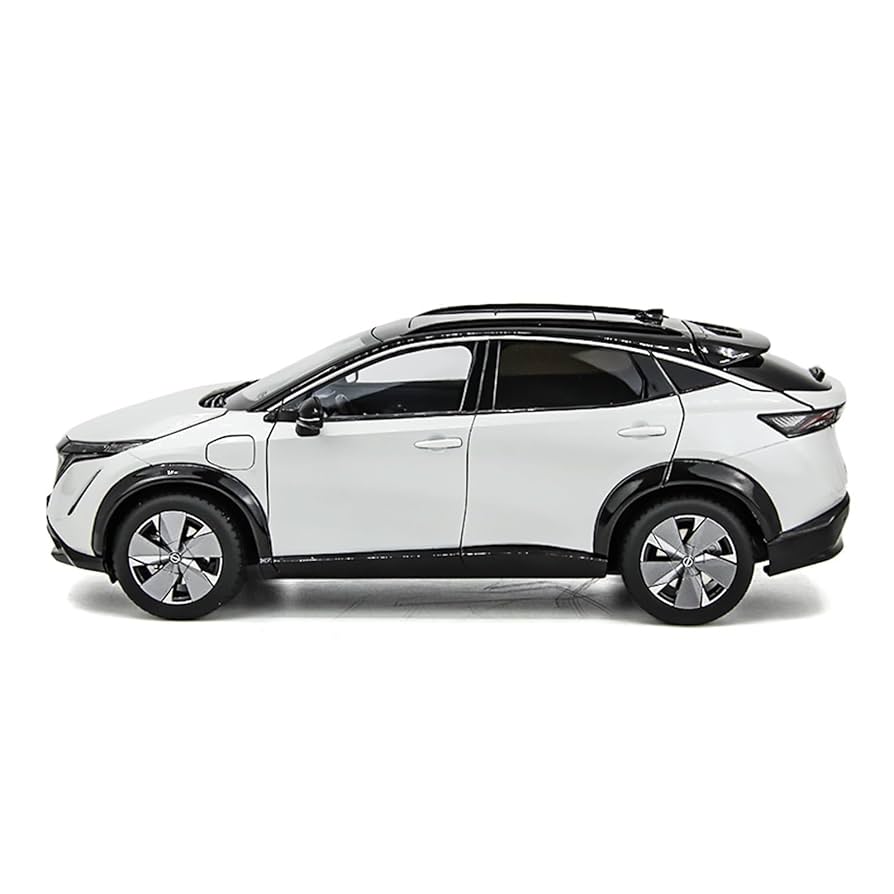 Amazon | ミニカーモデル 1:18スケール 日産アリア 2022 ダイ