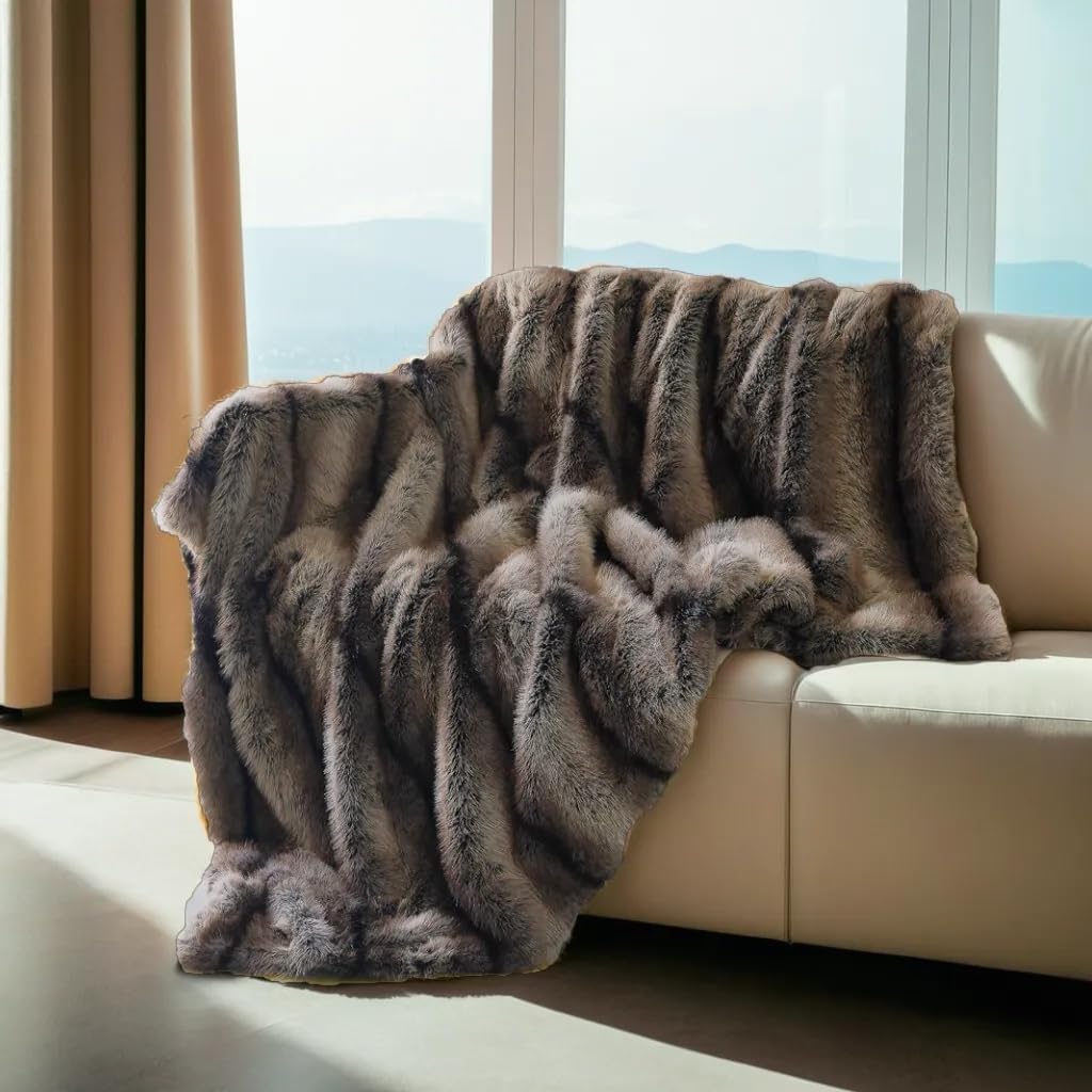 INCHGRASS Faux Mink Fur Blanket Luxury Fur Throw Blanket Sofa Fluffy Blanket Super Warm Elegant Cozy Fuzzy Throw Blankets for Couch,Armchair and Bed Washable Plush Blankets 74"x60" Brown Throw Blanket - Image 2