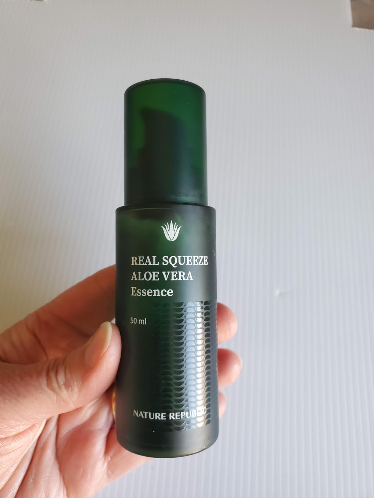 Nature Republic Mild & Moisture Aloe Vera Emulsion – Soothing & Hydrating Facial Moisturizer, Lightweight Non-Sticky Formula, Korean Skincare (5.24 Fl Oz)