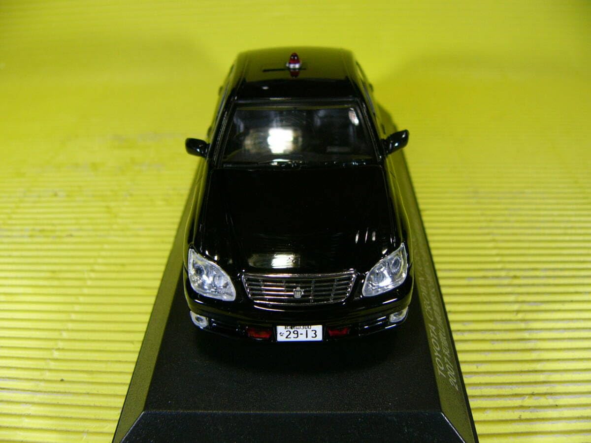 Amazon | RAI'S 1/43 ミニカー クラウン (GRS182) 覆面パトカー 2007