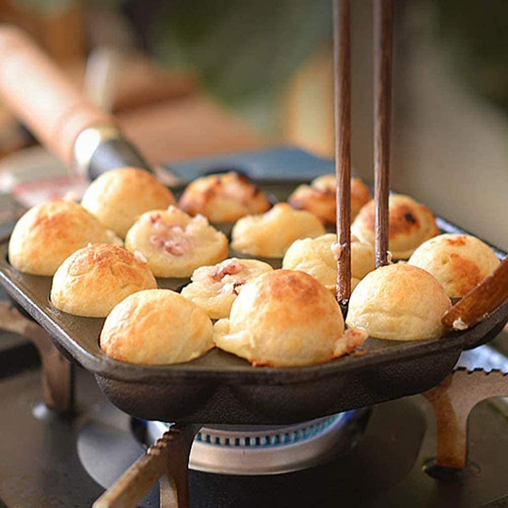 Patelnia do naleśników, nieprzywierająca patelnia grillowa Takoyaki z drewnianym uchwytem, konstrukcja z 14 otworami do gotowania w domu