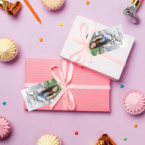 Miniatura 4 de Andaz Press Paquete de 60 etiquetas personalizadas con texto en inglés Sweet 16 con cuerda, etiquetas clásicas de regalo de agradecimiento con foto
