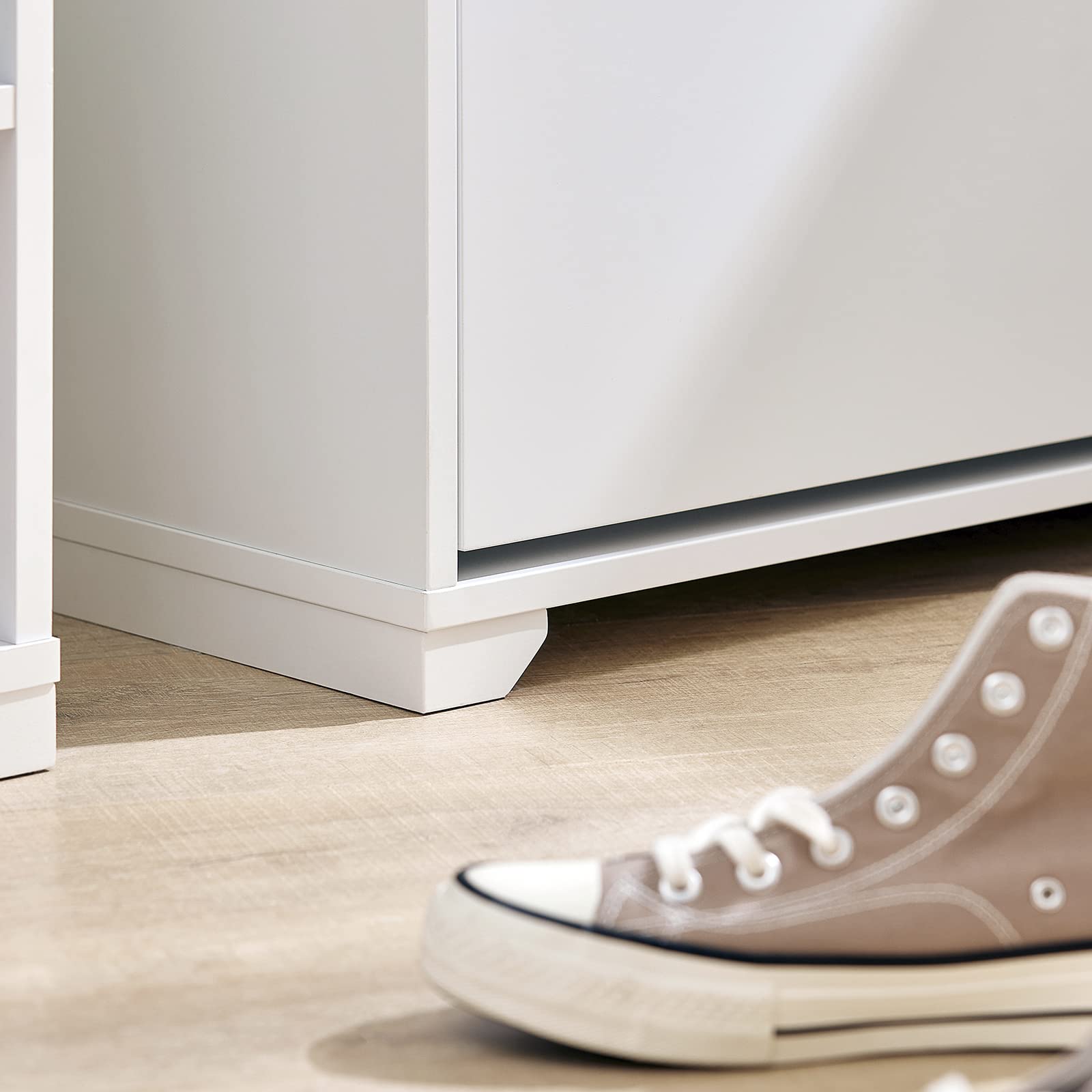 SoBuy FSR111-W Armario de Entrada Blanco Zapatero 2 Solapas,1 Puerta y 2 Compartimentos Abiertos 71 x 24 x 118 cm ES