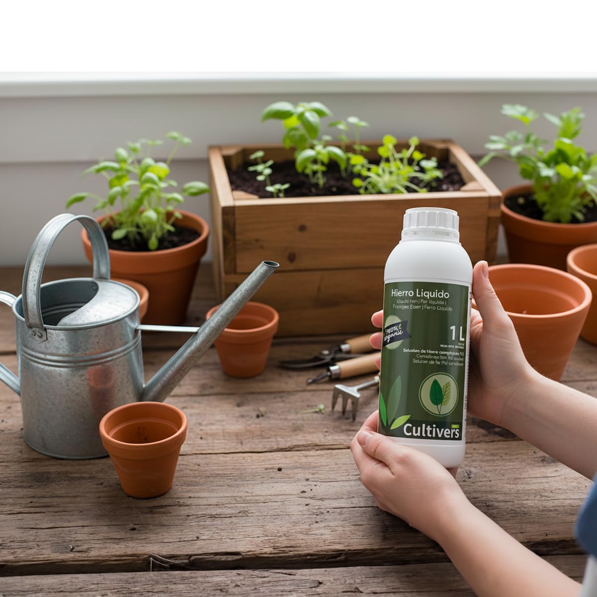 CULTIVERS Hierro Líquido para Plantas 5 L | Abono Líquido con Hierro para Nutrición Vegetal en Plantas, Hortalizas y Árboles en Suelos con Baja Disponibilidad de Hierro