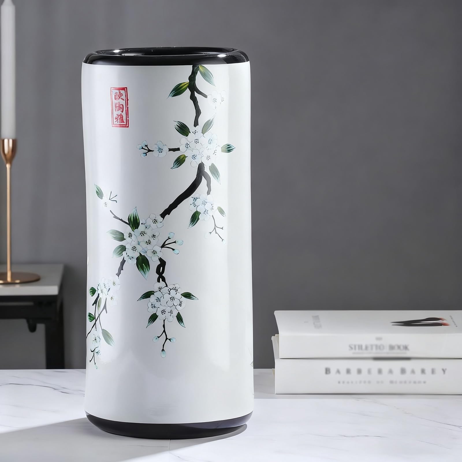 Porte-parapluies en porcelaine peinte pour entrée et rangement intérieur élégant