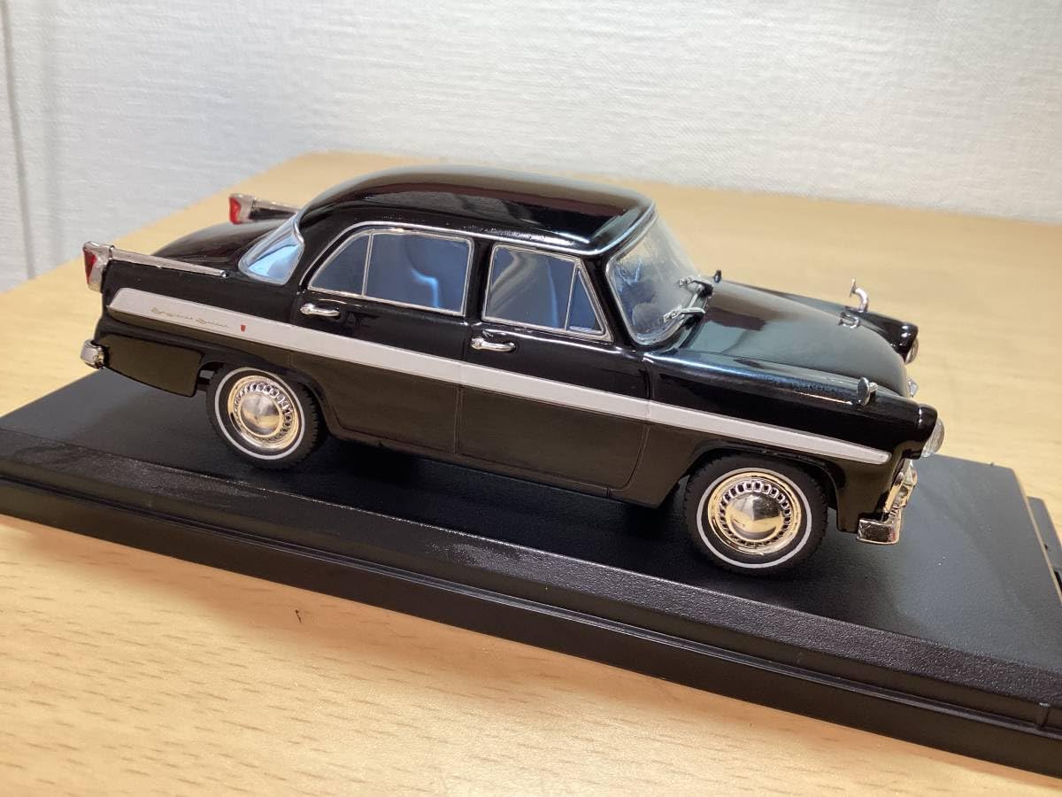 Amazon.co.jp: Nissan Famous Car Collection 1/43 Prince Skyline