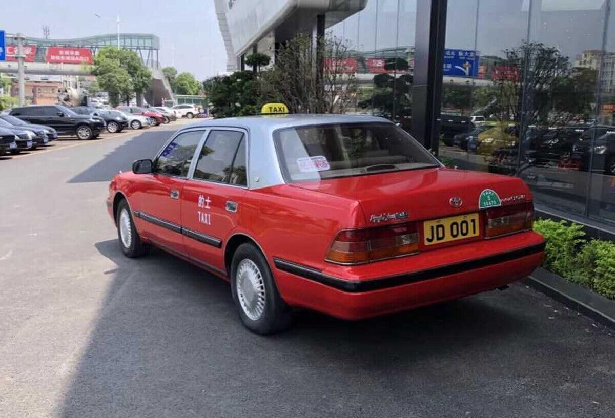 USB Rechargeable LED Car TAXI Sign Top Light Yellow Shell Dome Light With Magnet Base Taxi Light Waterproof Push Button Red Switch