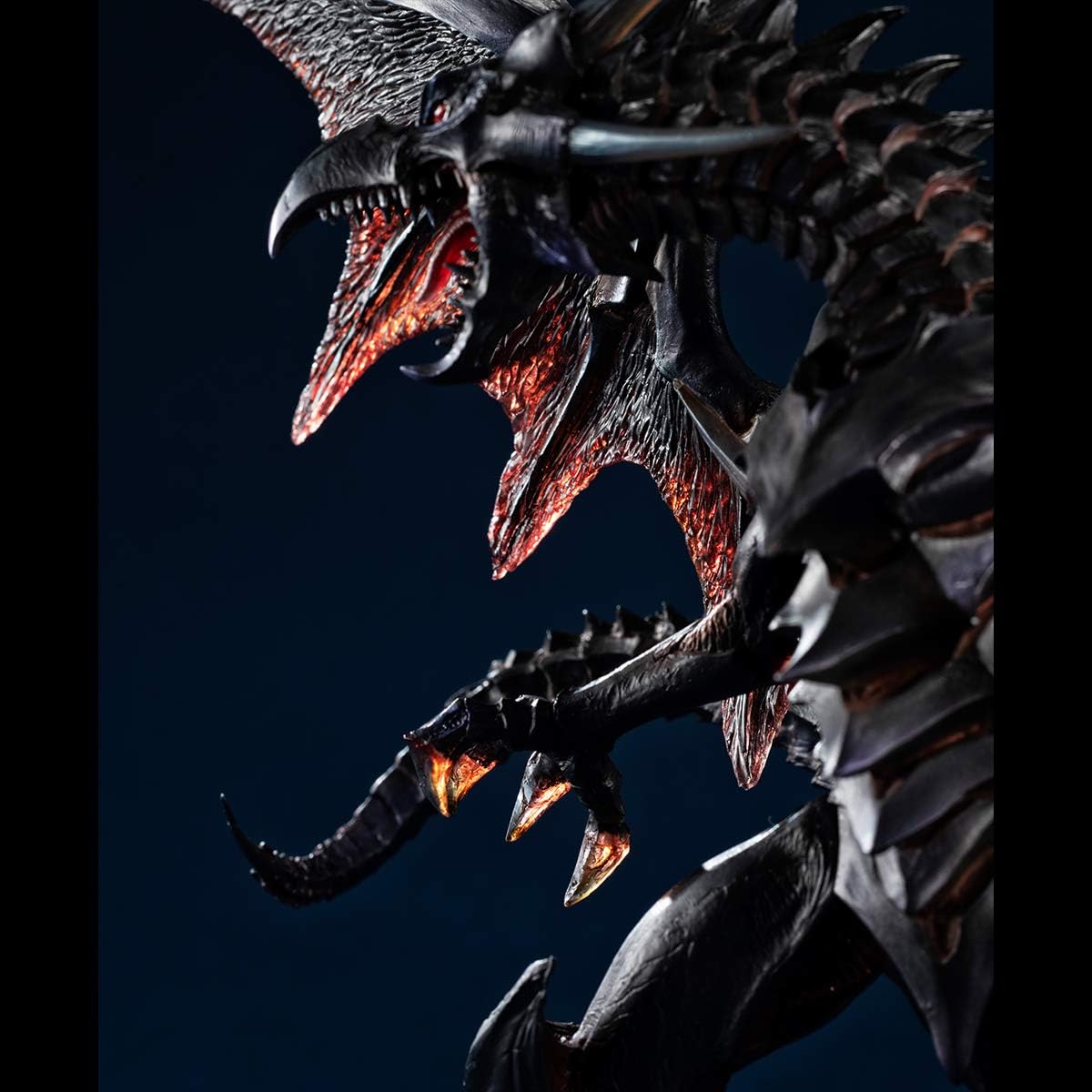 Megahouse Art Works Monsters Yu-Gi-Oh Duel Monsters Red-Eyes Black Dragon, Multiple Colors (MH83087)