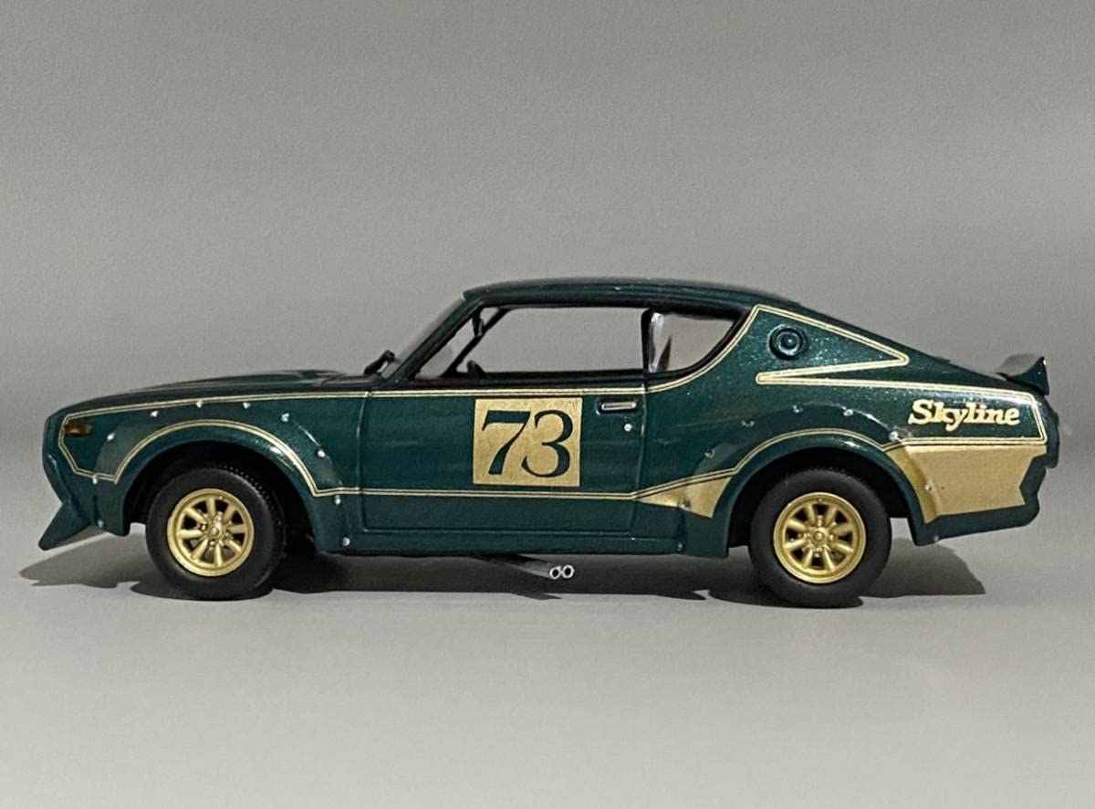 京商 1/43【日産 スカイライン 2000GT-R (KPGC110)】 Amazon | 1/43 ニッサン スカイライン GT-R KPGC110 (ケンメリ
