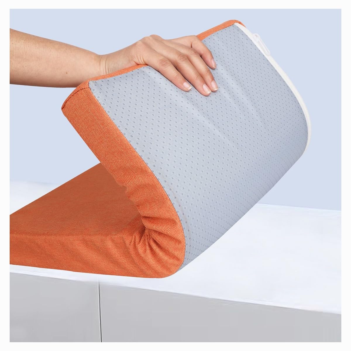 Coussin de banc lavable pour rendre une banquette de terrasse confortable