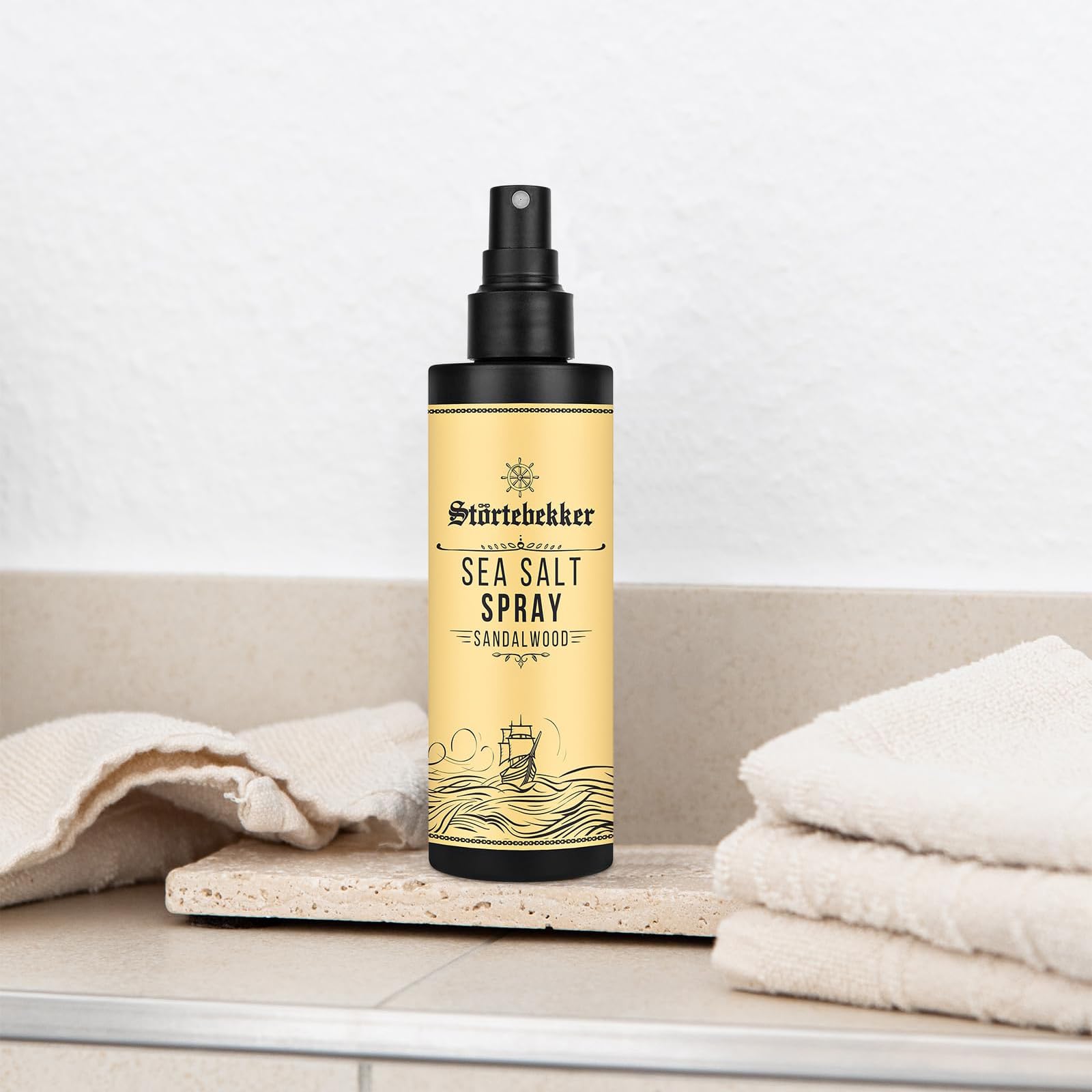 Störtebekker Premium Sea Salt Spray z drewna sandałowego – spray ze słoną wodą z naturalną solą morską dla objętości, połysku i elastycznego trzymania – wegański, bez silikonów i parabenów (200 ml