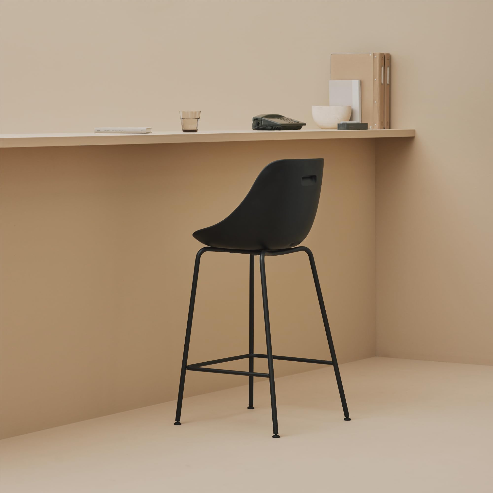 Amazon｜アンドメディカル KURA CHAIR Medium 姿勢矯正 腰痛 椅子