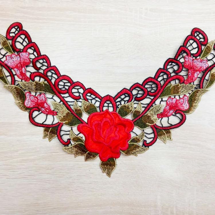 Set toppe ricamate con rose: applicazioni vintage, decorazioni jeans - Italia Set toppe ricamate con rose: applicazioni vintage, decorazioni jeans - Italia