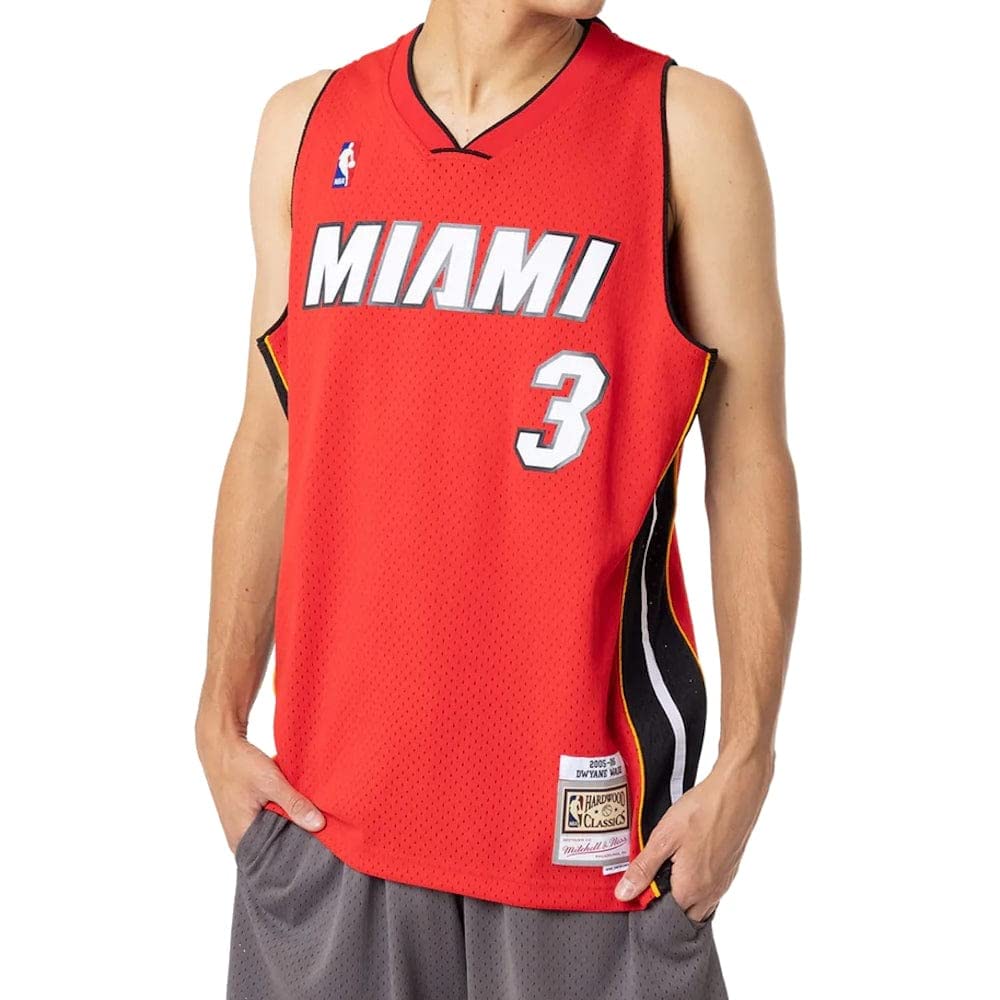Dwyane Wade Miami Heat Alternate 2005-06 Mens Swingman Jersey
