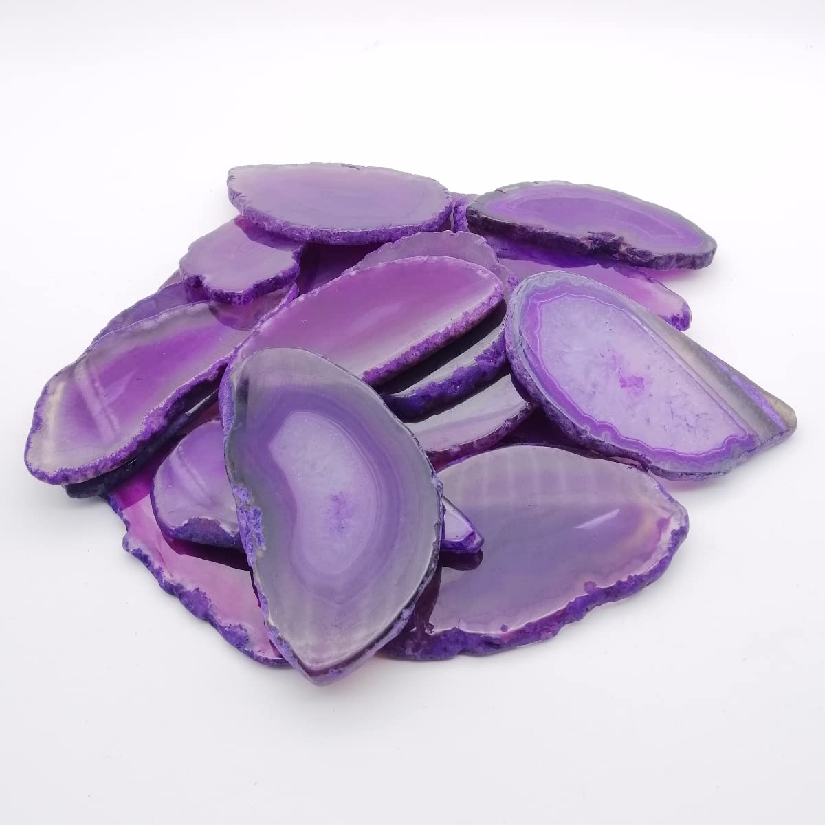 XMHOME 15Pcs Purple Bulk Agate Slices Geode Slice Worry Stone Irregular Healing Crystal Home Decoration DIY Necklace Keychains Gem Material（No Hole）