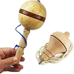 Kit Brinquedos Pedagógicos Pião Madeira Classico + Bilboque