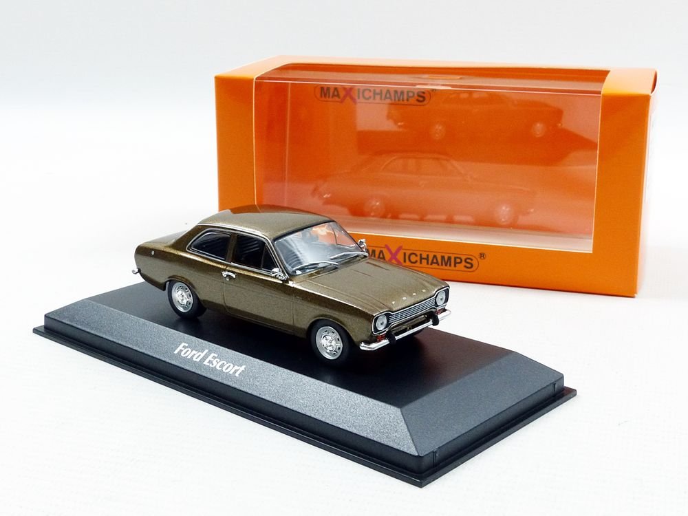 Minichamps 1/18 Ford Escort 1968 Jaune - LE1022 100081000 (Occasion Comme Neuve, Boîte Défraîchie)