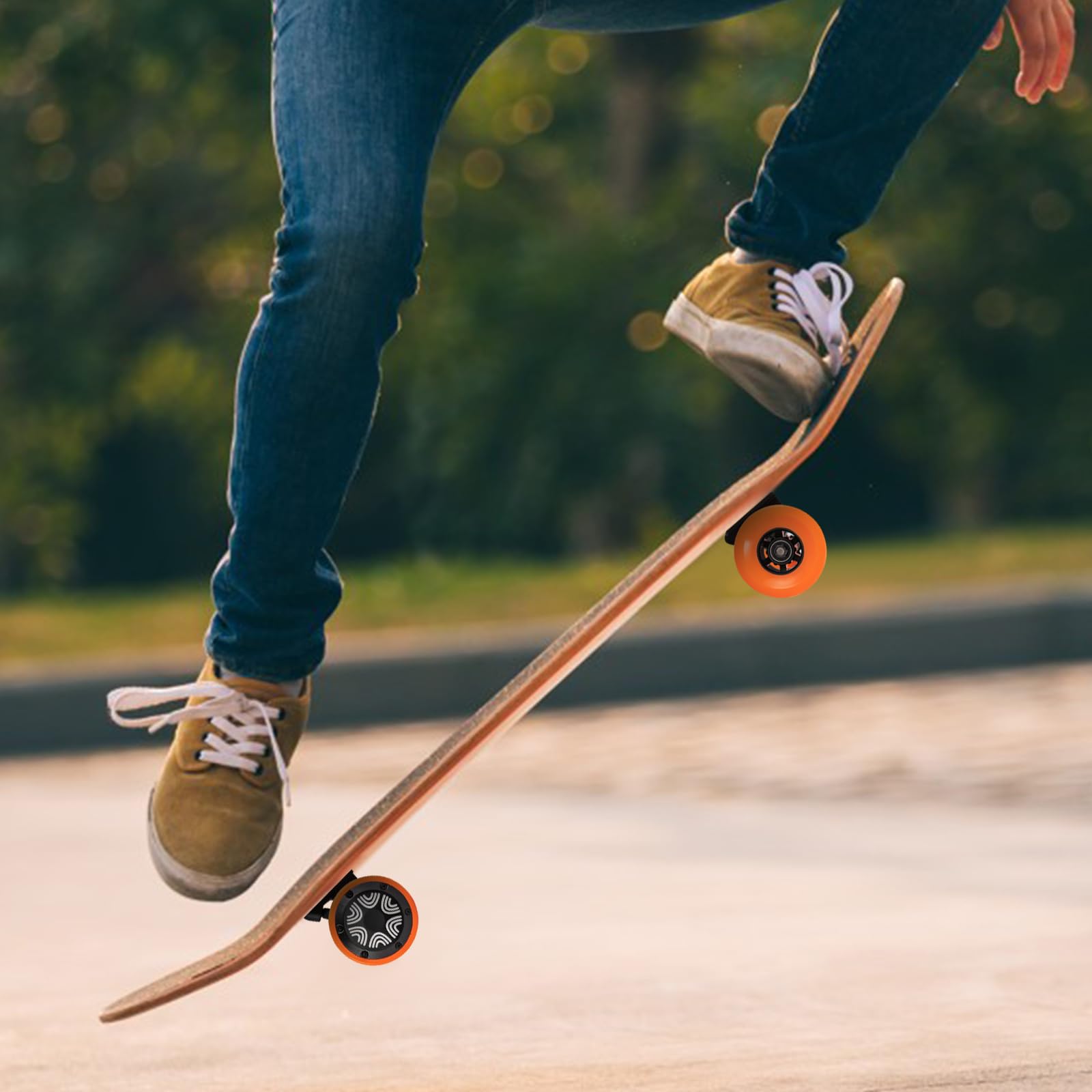 Skateboard électrique double moteur – Moteur brushless 250 W – Charge maximale : 220,46 kg – Étanche IP44 – Idéal pour les amateurs de skateboard et les trajets