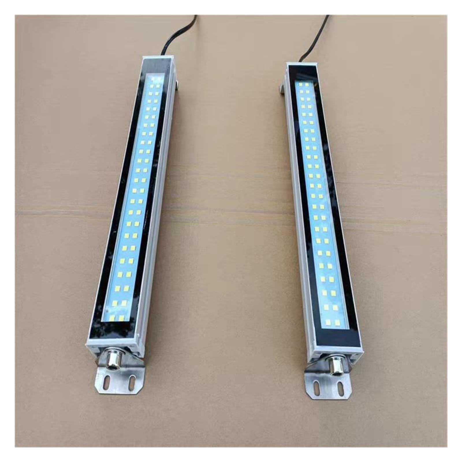 Lampa warsztatowa LED o mocy 5 W do 40 W, rura robocza maszyny CNC 24–36 V Oświetlenie przemysłowe do narzędzi i tokarki Odporność na uderzenia(690MM,24-36V)