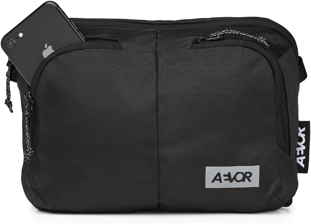 AEVOR Sacoche Bag Ripstop Black Recycled Polyester Crossbody Style Zip 4 Litres 26 x 8 x 18 cm 180 g