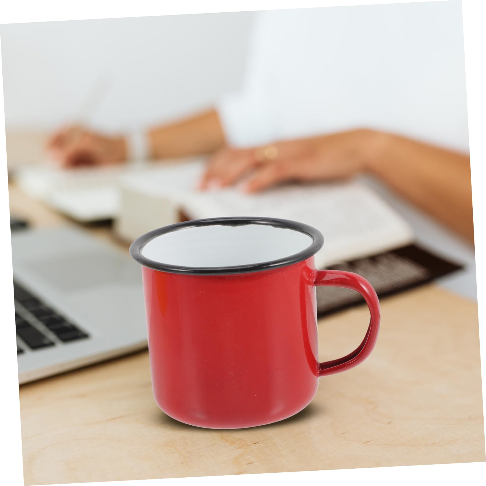 Emaillebecher Großer Gesunder Kaffeebecher Hitzebeständig 4 Stück und mit Henkel im Einfachen Stil Multifunktional für Büro und Zuhause
