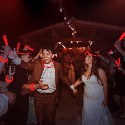 Miniatura 6 de Paquete de 150 unidades de palos de brillo rojos a granel, pulseras brillantes con conectores, 150 unidades de 8 pulgadas, suministros de fiesta de